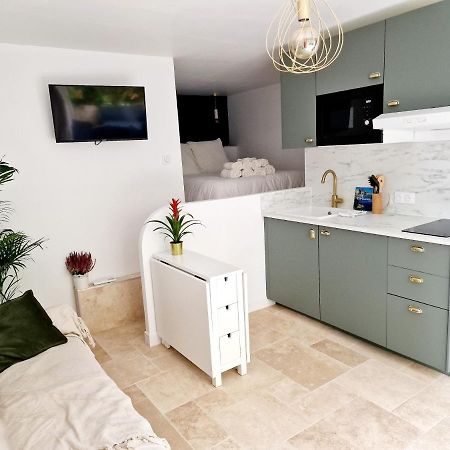 Studio Au Bas Des Cretes En Bas De Villa A La Ciotat Proche De La Mer Et De Marseille 外观 照片