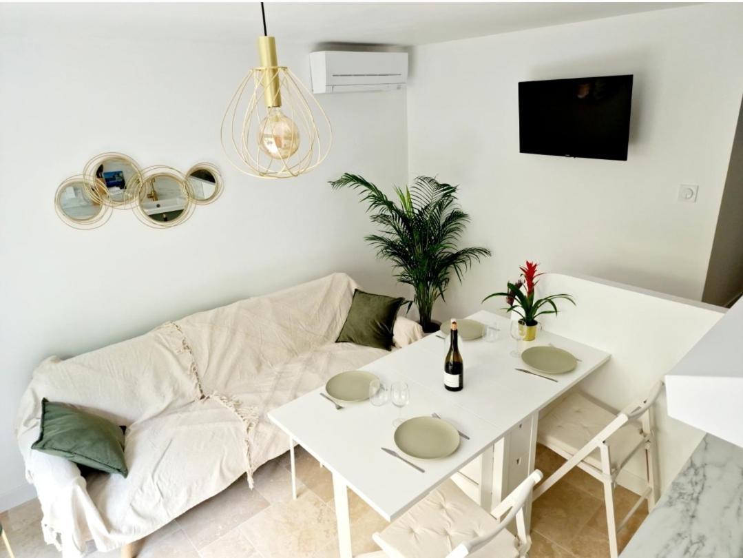 Studio Au Bas Des Cretes En Bas De Villa A La Ciotat Proche De La Mer Et De Marseille 外观 照片