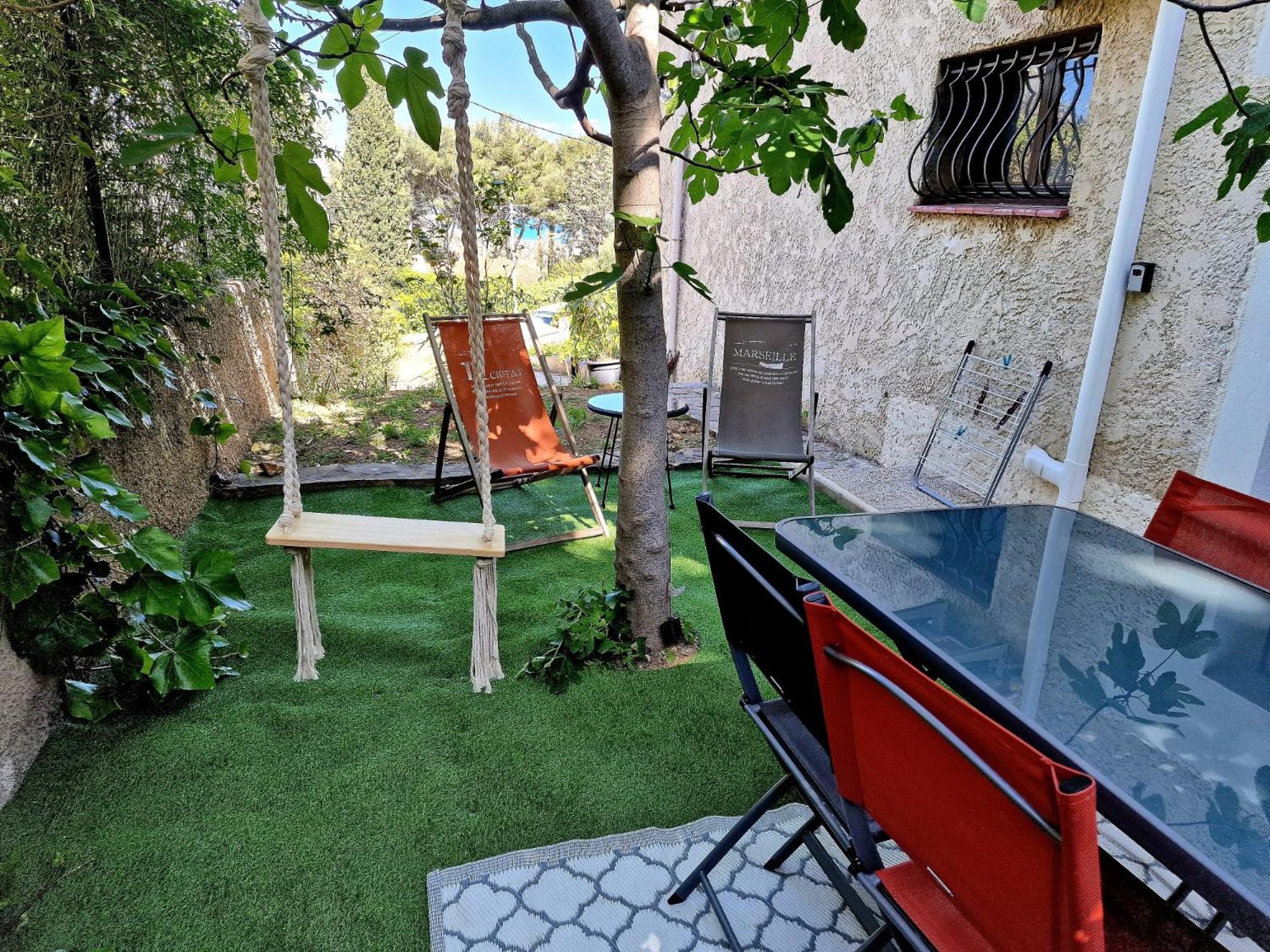 Studio Au Bas Des Cretes En Bas De Villa A La Ciotat Proche De La Mer Et De Marseille 外观 照片