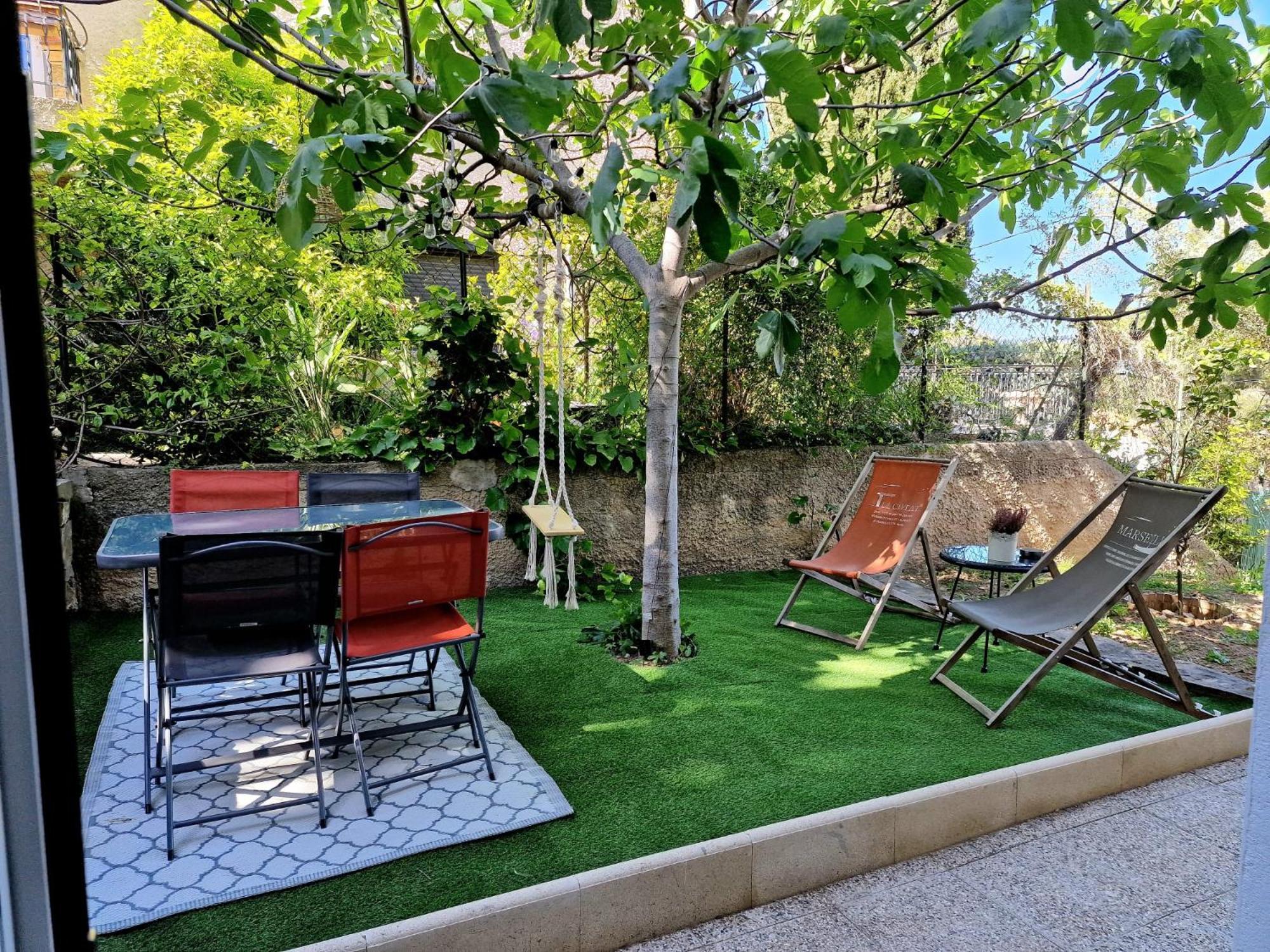 Studio Au Bas Des Cretes En Bas De Villa A La Ciotat Proche De La Mer Et De Marseille 外观 照片